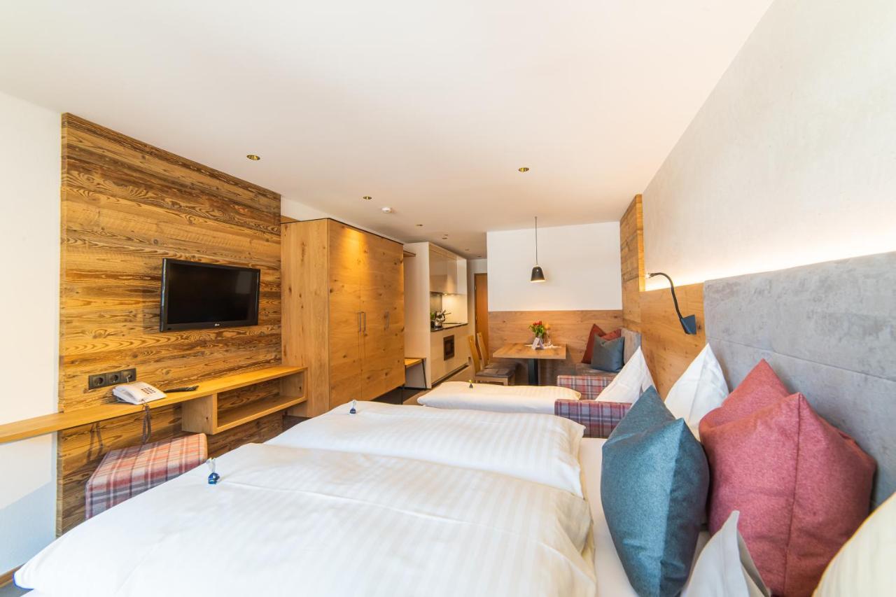 Aparthotel Hochland Gmbh Nauders Eksteriør billede