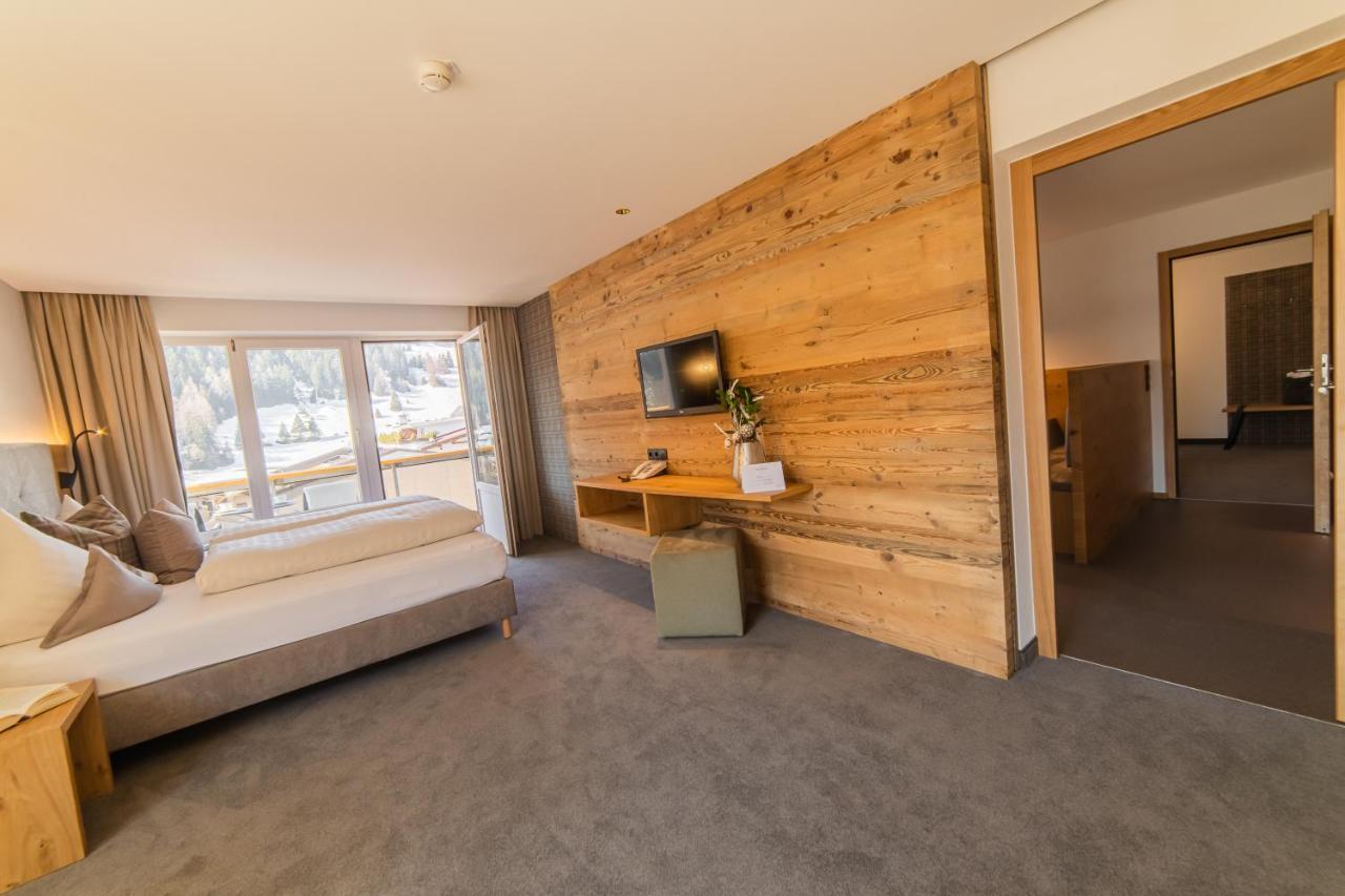 Aparthotel Hochland Gmbh Nauders Eksteriør billede