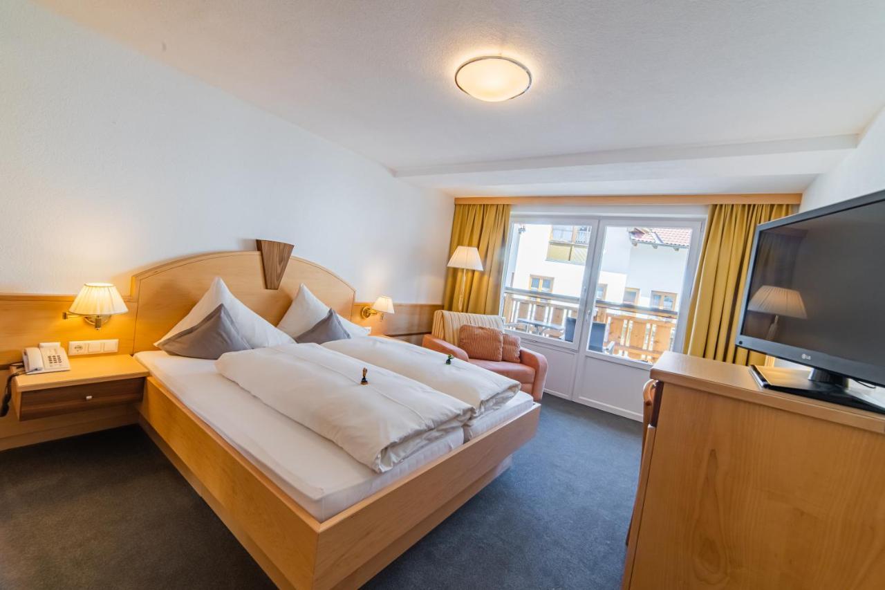 Aparthotel Hochland Gmbh Nauders Eksteriør billede