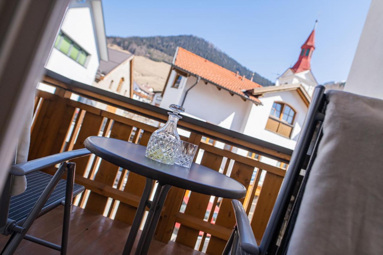 Aparthotel Hochland Gmbh Nauders Eksteriør billede