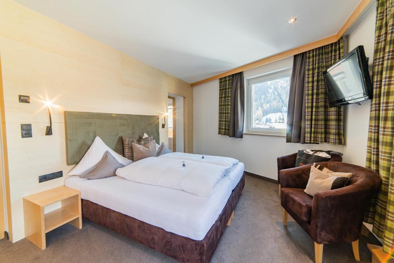 Aparthotel Hochland Gmbh Nauders Eksteriør billede